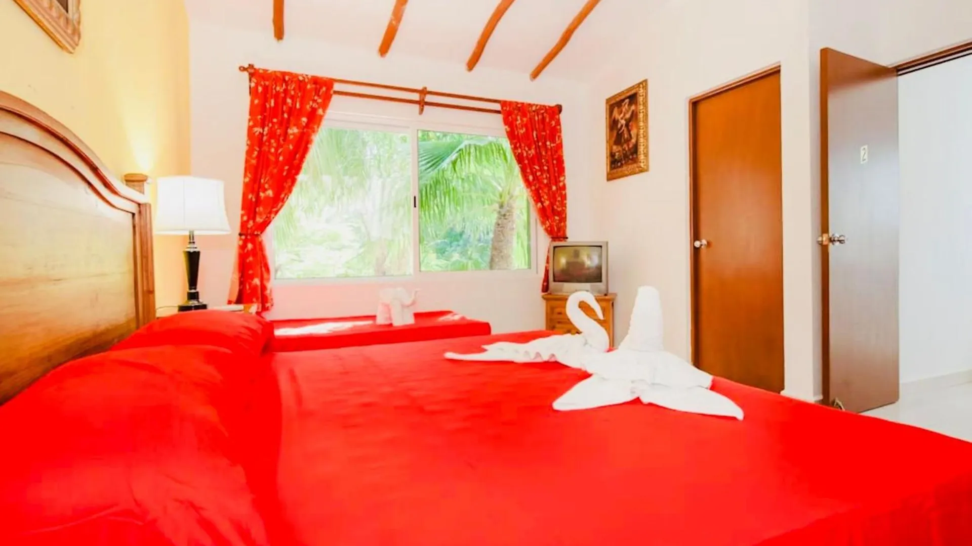 Gorgeous Villa With Pool E7 Playacar Phase 2 Playa del Carmen